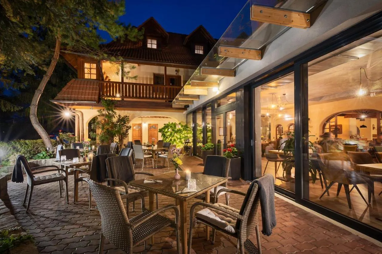 Hotel Frydl Prague