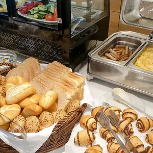 Self-service Ostas מלון
