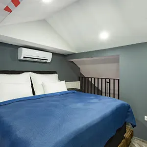 Apartment Iron Cube