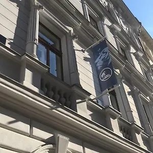 Otel Kings, Prag